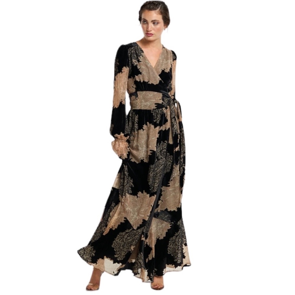 CIEBON Haisley Printed Velvet Burnout Maxi Wrap Dress Tan Black Size Large